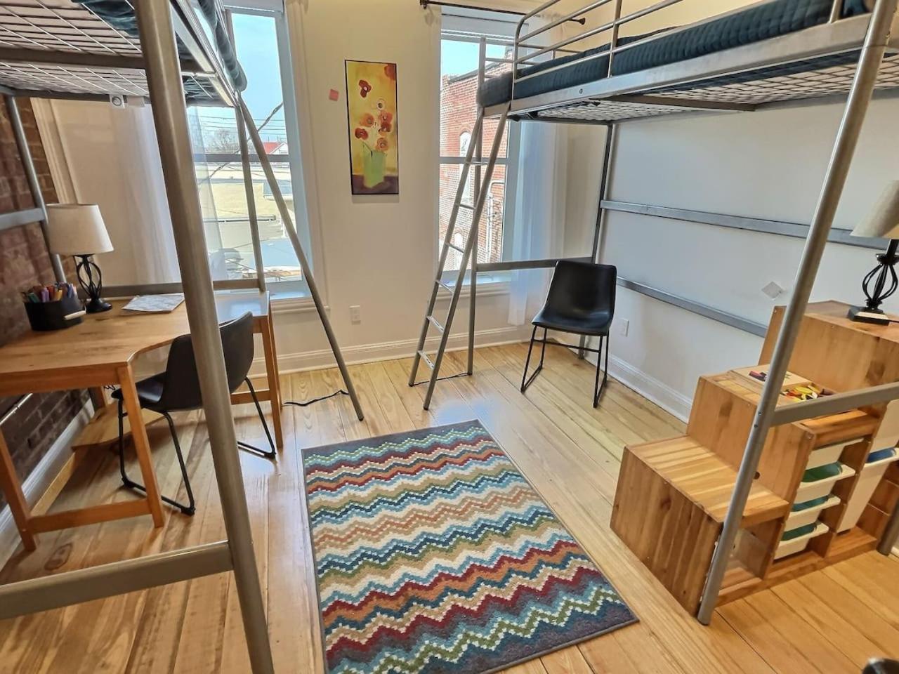 R And R Guest House Moberly 외부 사진